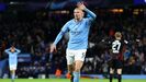 Haaland celebra su quinto gol en el partido contra el RB Leipzig, el sexto del Manchester City
