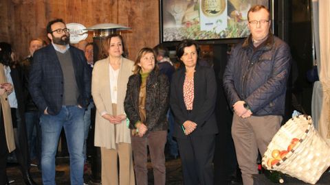 Acreditaciones de los embajadores de la candidatura de la Cultura Sidrera Asturiana