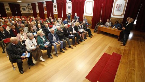 Acto no Lucus Augusti. Celebrouse no instituto unha lembranza dos nove anos de Fraguas no centro. Presentouse un libro, unha web (www.fraguasenlugo.org), unha exposicin itinerante e pxose o nome de Antonio Fraguas ao arquivo histrico do instituto. Ademais, Manuel Romero entregou ao centro un cadro de Fraguas. Participaron Manuel Regueiro, Paco Martn, Xulin Parga, Antonio Prado e Xulio Xiz. scar cela