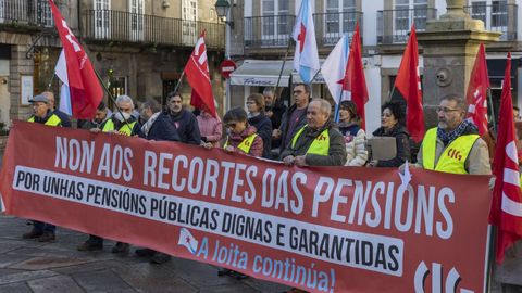 Imagen de archivo de una movilización de la CIG contra el recorte de las pensiones en Santiago