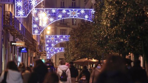Lugo encendi las luces de Navidad en toda la ciudad