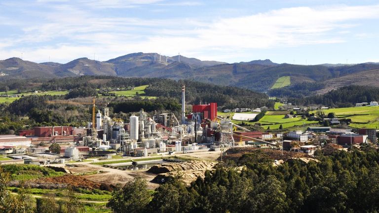 Ence presenta un ERE en Navia que supondría 96 despidos