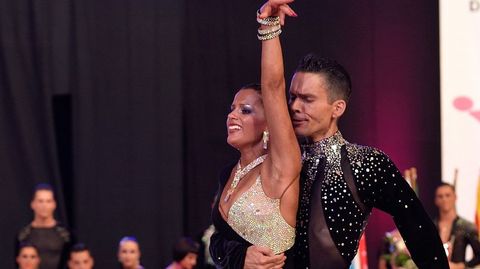 Una pareja naronesa, los reyes del baile Una pareja naronesa, los reyes del baile