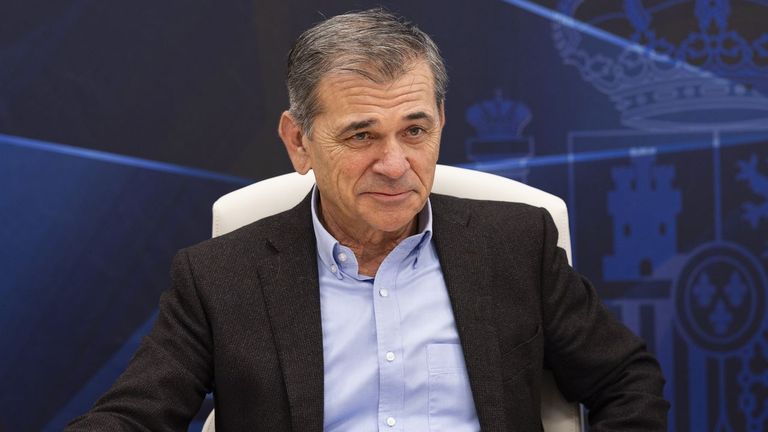 Juan Bueren: «Es una satisfacción enorme ver que críos que iban a morir, hoy hacen vida normal en el colegio»