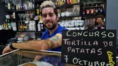 Javier Bolaño, organizador del primer concurso de tortilla de patatas en el bar Afrodita de Ourense.