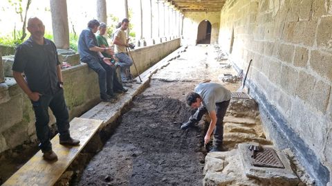 Prospecciones arqueolgicas en el Convento de Santa Clara