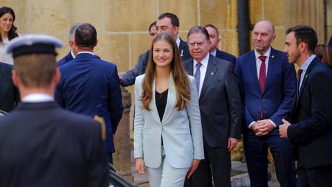 La princesa Leonor recibe el ttulo de alcaldesa honoraria de Oviedo y la Medalla de Asturias