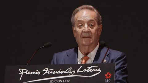 El presidente y editor de La Voz de Galicia, Santiago Rey Fernández-Latorre
