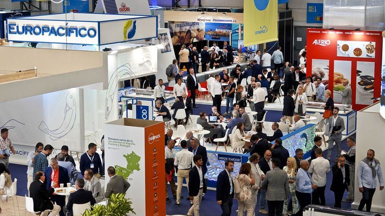 Una empresaria afronta cárcel por explotar a 15 peones extranjeros que montaron stands en la feria Conxemar de Vigo