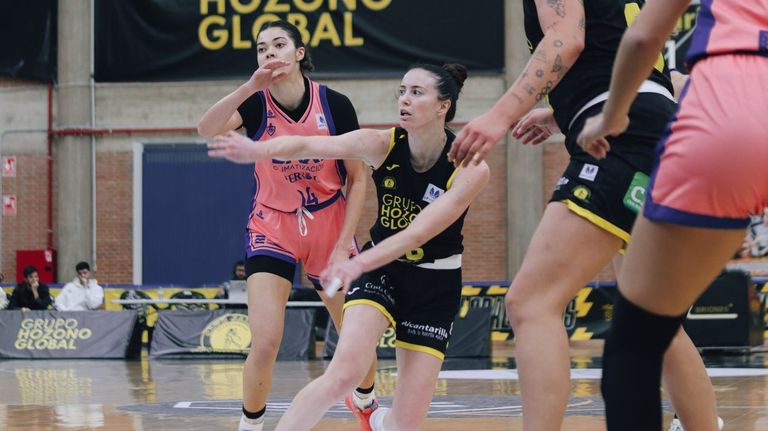 El Jairis desdibuja al Baxi Ferrol (81-62)