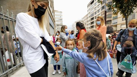 Acceso de los alumnos de infantil en el colegio Maristas de Vigo