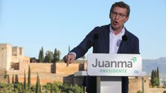 El presidente del PP, Alberto Nez Feijoo, en un acto electoral celebrado en Granada.