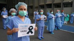 Sanitarios vascos homenajean a Laura, la compaera de la Clnica Zorrotzaurre fallecida por coronavirus