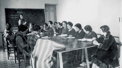 Mujeres en la Residencia de Seoritas de Madrid