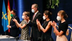 Barbn y la Familia Real, en la ceremonia de entrega de los Premios Princesa de Asturias