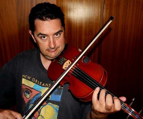 Camarero defende toda proposta que profundice na cultura galega.