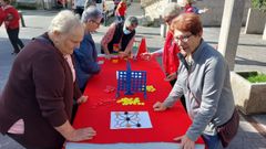 Actividades promovidas por la Cruz Roja en Laln en el Da Internacional de las Personas Mayores