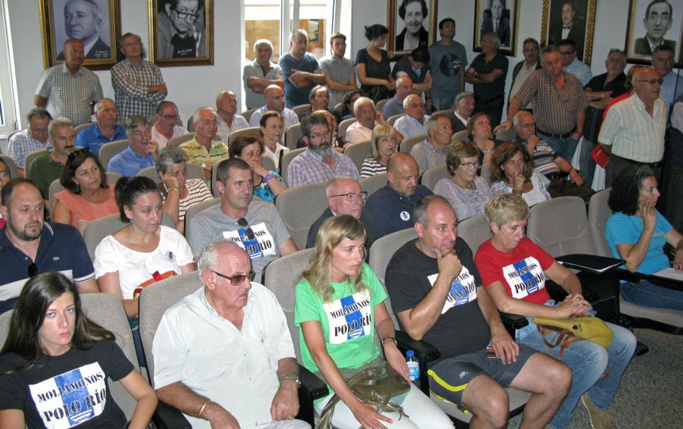 Un elevado n�mero de miembros de la Plataforma Sarriana polo R�o asisti� al �ltimo pleno. 