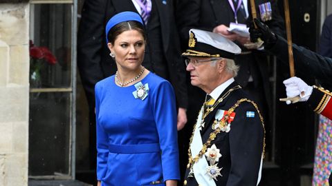 La princesa Victoria de Suecia, con el rey Carlos Gustavo