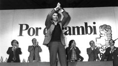 Felipe Gonzlez, durante un mitin de la campaa de 1982