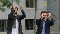 Jordi Cuixart y Jordi Snchez, a su llegada al juicio del procs