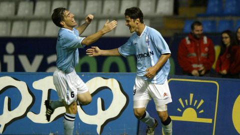El brasileño, celebrando un gol con el actual técnico del Celta, Berizzo, en el derbi de mayo del 2003.