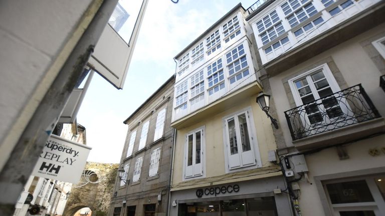 Más de 4.000 pisos de uso turístico dejaron de anunciarse en Galicia en un año