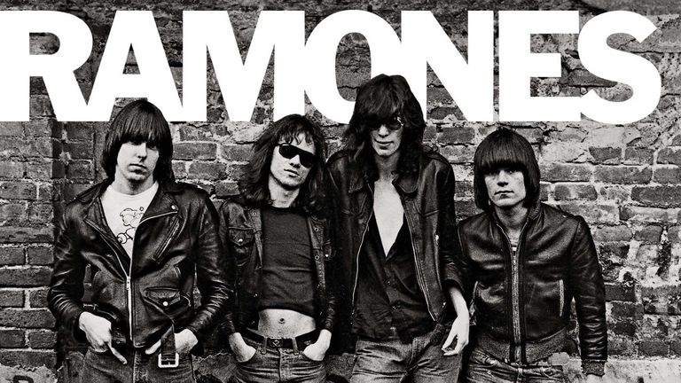 Cincuenta años del primer disparo del punk: el debut de Ramones
