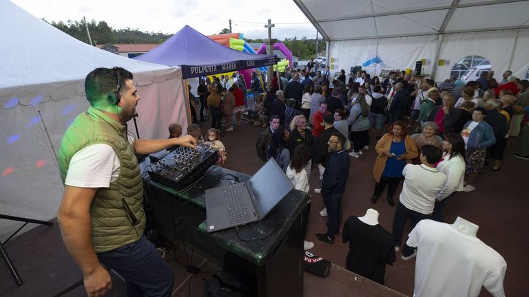 Más de doscientas personas se sumaron a la <span lang="gl">Festa do Polbo 2024</span>