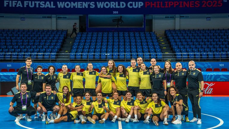 España ya juega el Mundial «por las que no están»