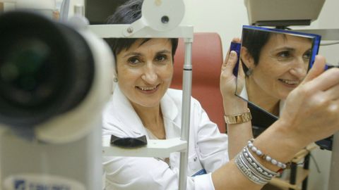 La oftalmloga Ana Gonzlez fund en el ao 1994 el Instituto Gallego de Ciruga Ocular. FOTO JOS PARDO