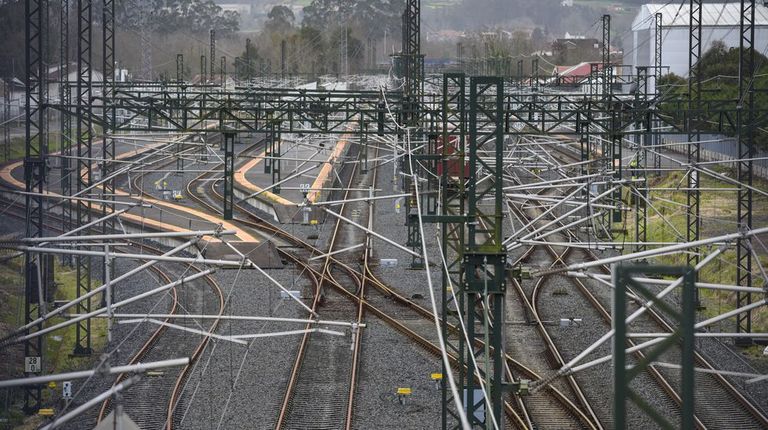 ¿Cómo reclamar a Renfe tras la suspensión de trenes en la provincia de Pontevedra? Hay solución para los abonos y para los billetes