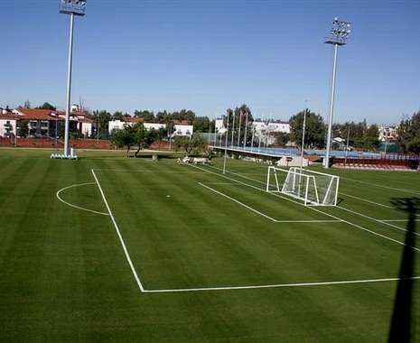 Im�genes de la instalaci�n que acoger� la primera fase de preparaci�n del Celta este verano.