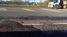 Los baches son una constante en la N-120 entre Valdeorras y Ourense.