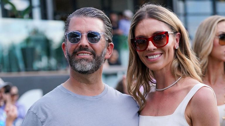 La boda caribeña de Donald Trump Jr. y Bettina Anderson con ausencia del presidente de EE.UU.