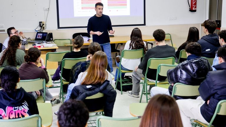 Los alumnos gallegos tendrán un correo electrónico corporativo desde quinto de primaria