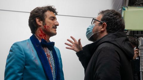 Miki Esparbé y Paco Plaza en la grabación de «Freddy», tercer capítulo de la serie «Historias para no dormir»