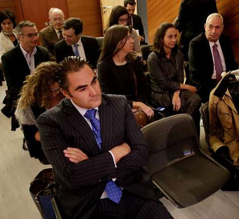 En la foto se ve a Devesa (primer plano) y a Jove (a la derecha). 