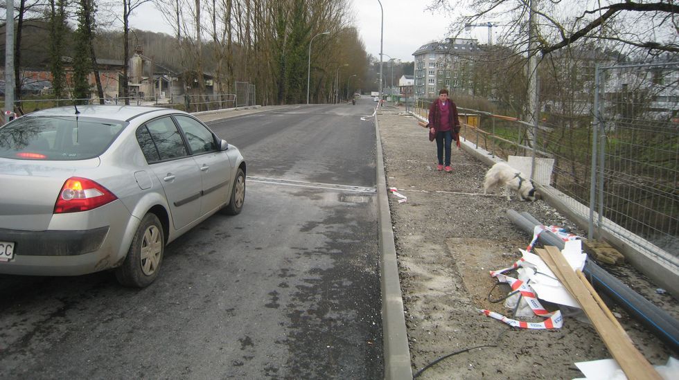 Rosalino, Ux�a Caama�o, Mar�a, Ana V�zquez, Eva, Ana, Vanesa y Jessica, de pie. Abajo, Loreto, Sof�a, Ana, Ux�a Garc�a, Bea y Noelia. 