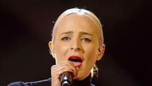 Mercy, la cancin que representar a Francia en Eurovisin