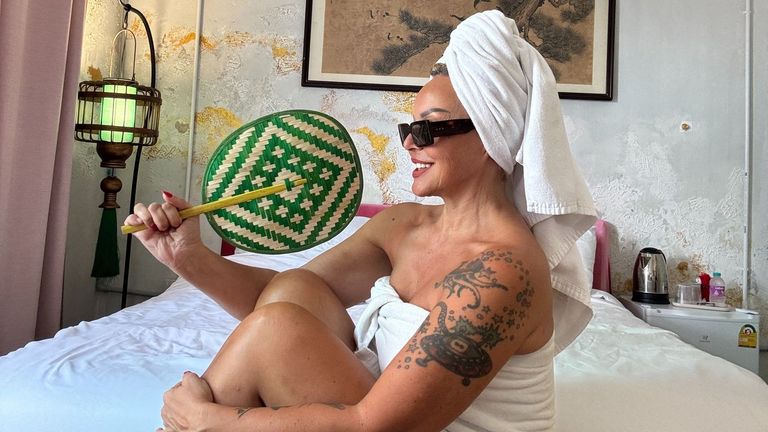 Silvia Superstar, «atrapada» 60 días en Tailandia por la guerra