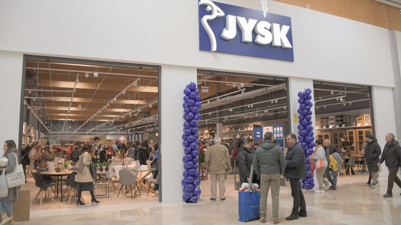 JYSK Ponferrada Ya Deja Ver Su Interior En La Tienda Que Abrirá El Jueves  En El Rosal - Ponferrada Hoy