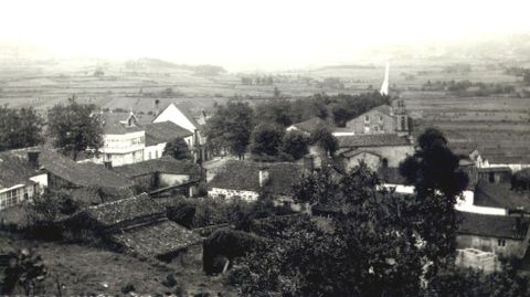 Vista desde el castillo: a partir de la iglesia, hacia Fisterra, casi ni una vivienda 