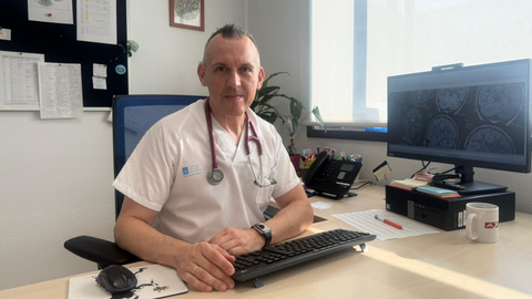 El doctorngel Aneiros Daz es neurlogo en el CHUF.