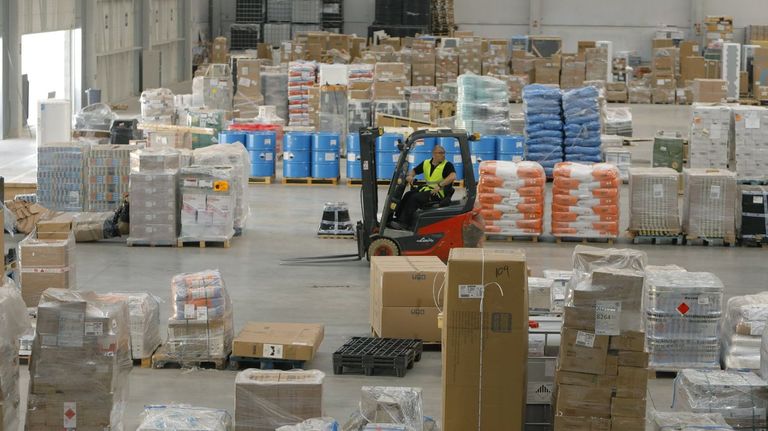 XPO Logistics, que opera cuatro plantas en Galicia, anuncia un ERE para el 15 % de su plantilla