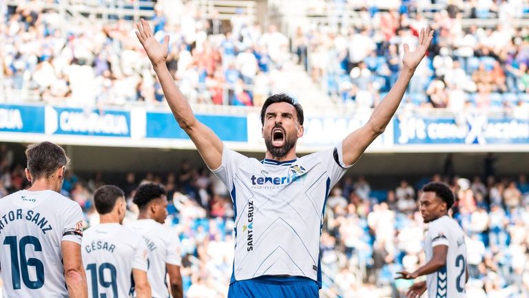 Enric Gallego, el goleador con solera del líder que amenaza la escalada Lugo