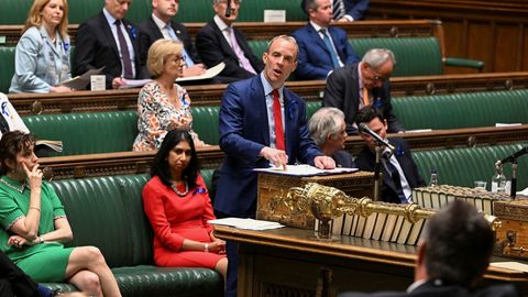 El ministro británico de Justicia, Dominic Raab, presentó la ley en la Cámara de los Comunes.