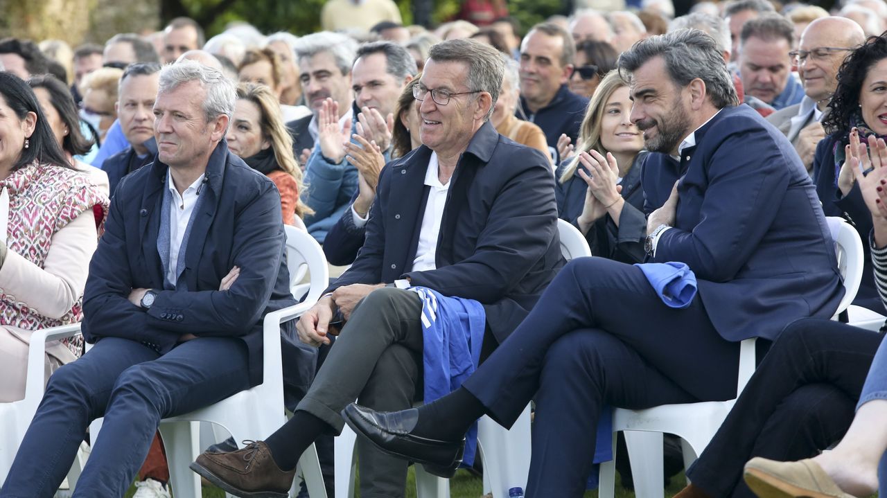 Alfonso Rueda, Alberto Núñez Feijoo y Diego Calvo, en un pasado mitin en Ferrol.