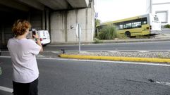 Un autobs urbano de Santiago ya se qued sin frenos el pasado sbado y se empotr contra un puente en la rotonda del Peleteiro.
