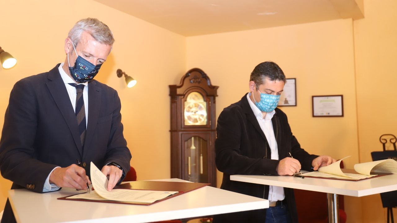 La Exposicin Filatlica Nacional de Lugo, en imgenes.El vicepresidente primero, Alfonso Rueda, y el presidente de Agalber, Miguel ngel Rodrguez Aira, durante la firma del convenio en Arza.